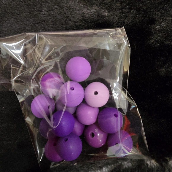 Colorful 4 Bag Bead Set - Picture 8 of 10